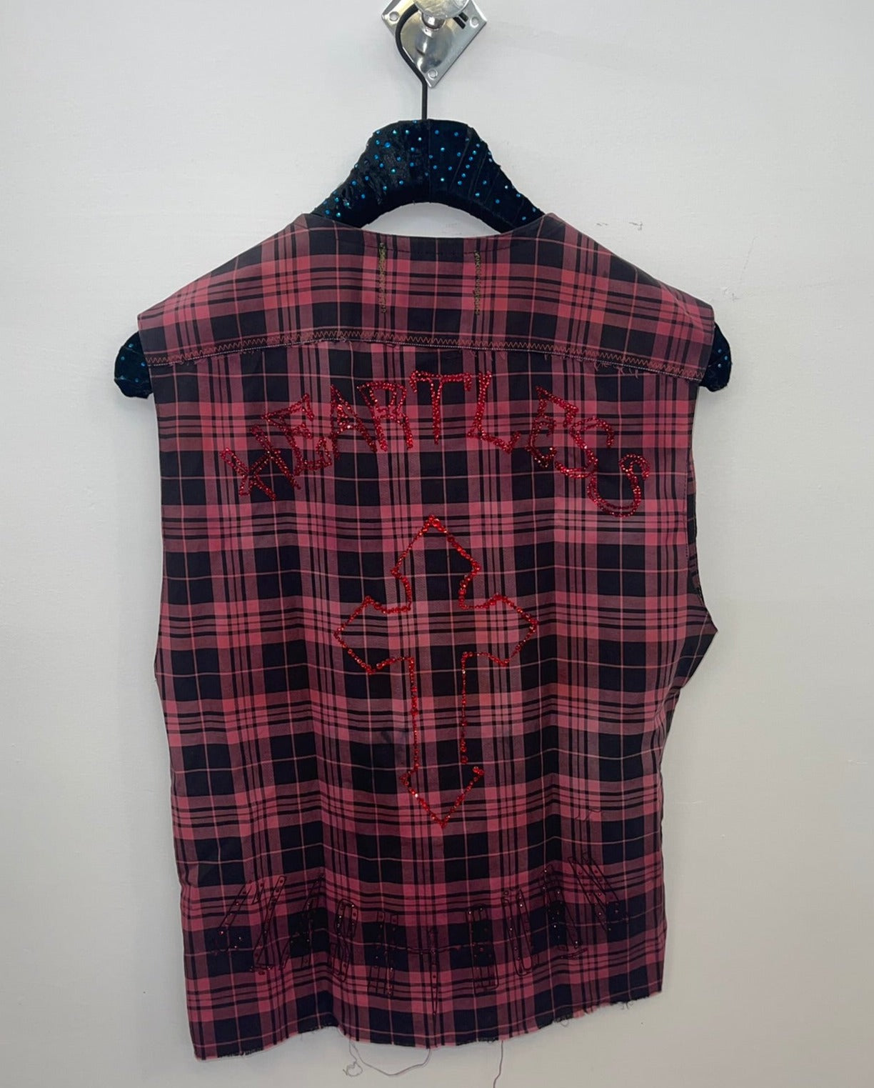 RED DYED CHECKERED MOTIF BUTTON UP