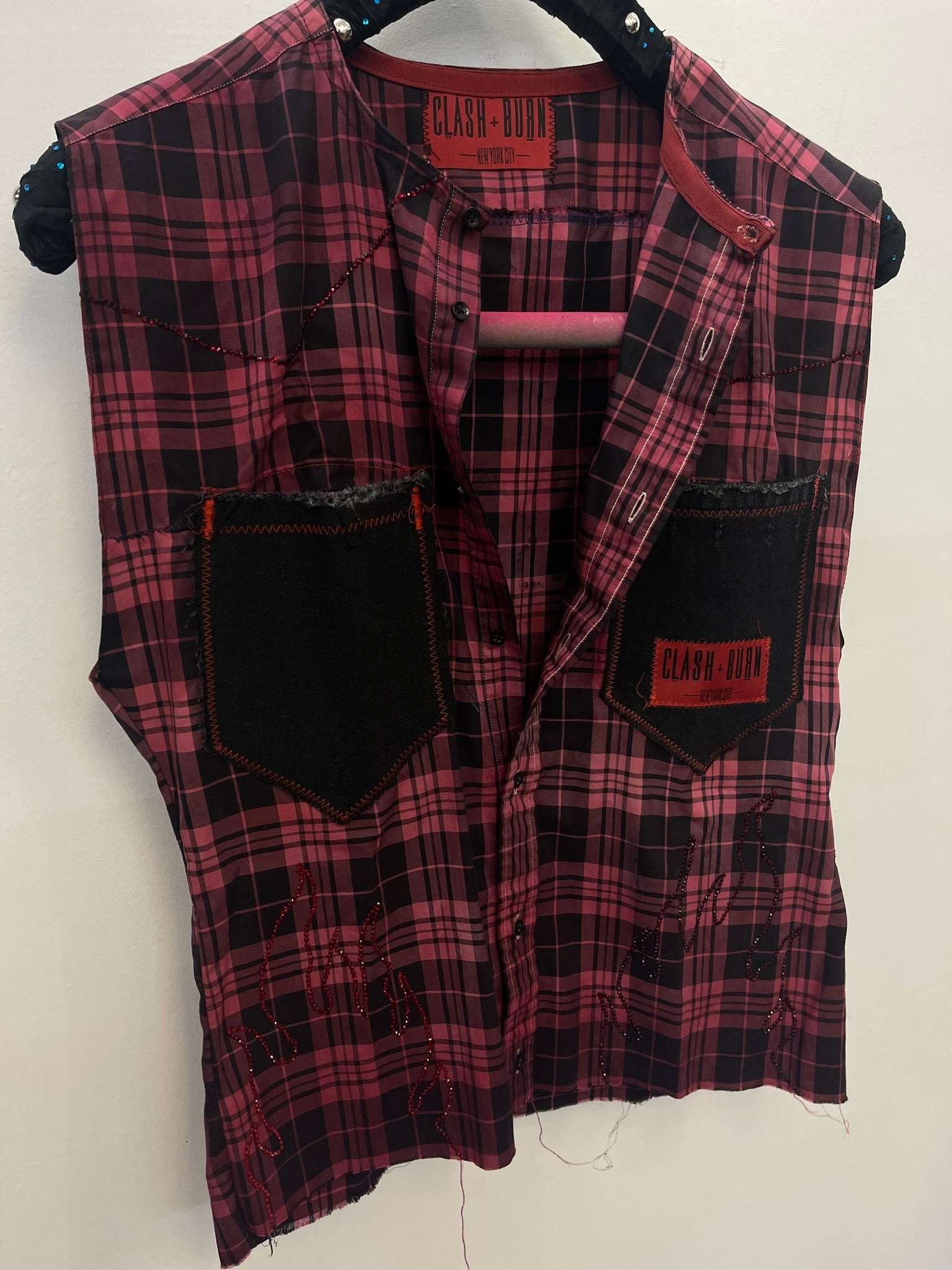 RED DYED CHECKERED MOTIF BUTTON UP