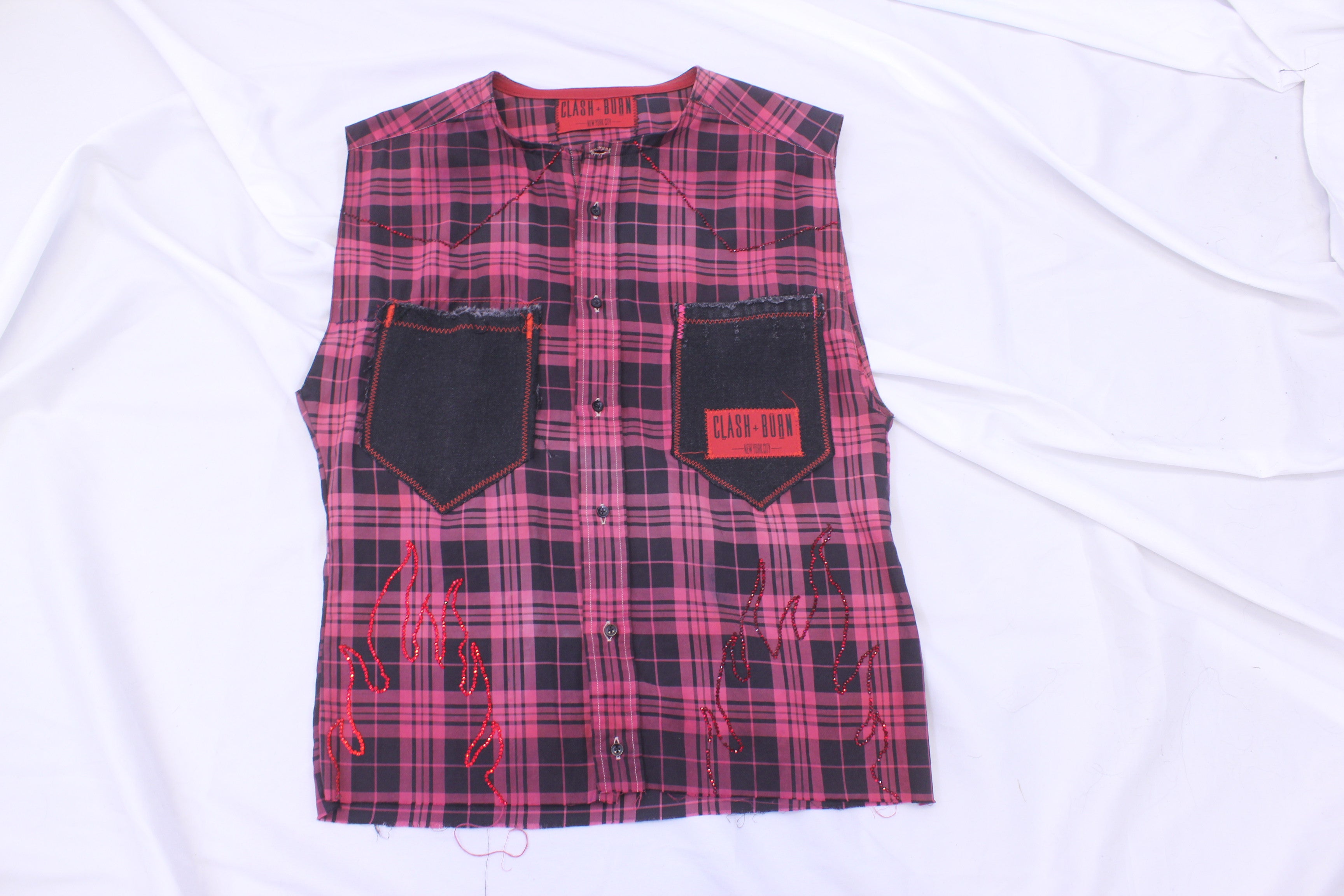 RED DYED CHECKERED MOTIF BUTTON UP